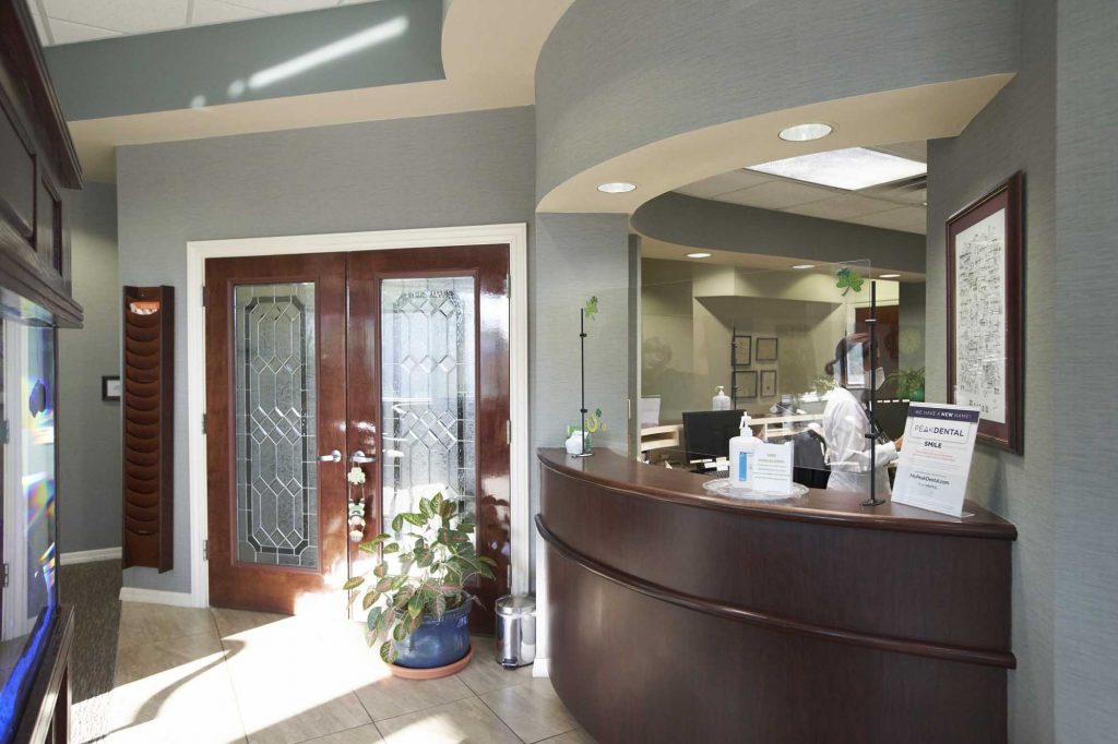 Front desk area of Peak Dental in Bartow Florida
